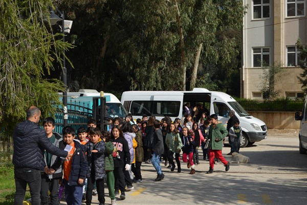 Hürkuş ve Gökbey Müzikali