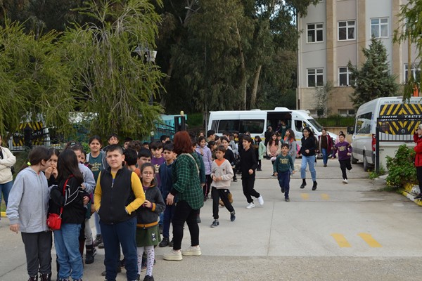 Hürkuş ve Gökbey Müzikali