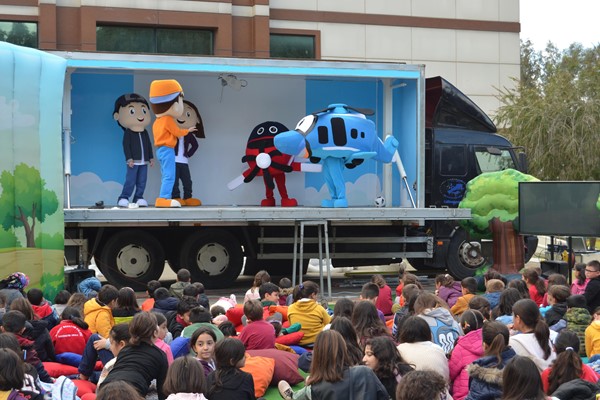 Hürkuş ve Gökbey Müzikali