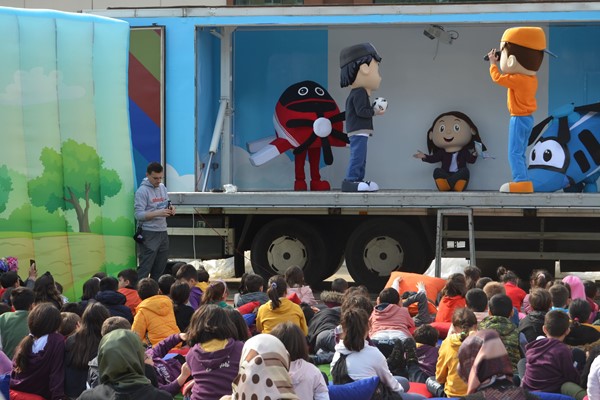 Hürkuş ve Gökbey Müzikali