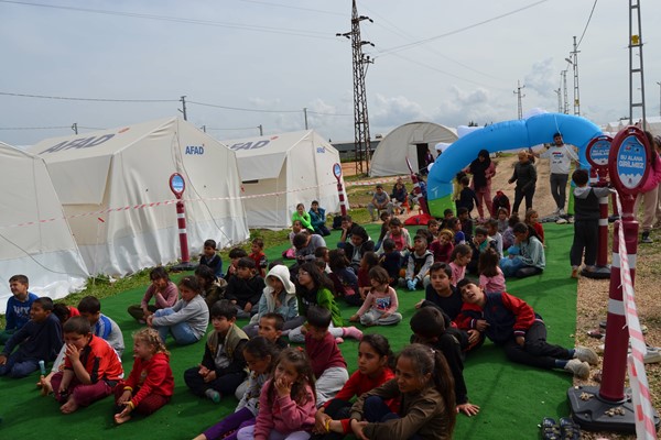 Hürkuş ve Gökbey Müzikali