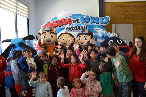 Hürkuş ve Gökbey Müzikali