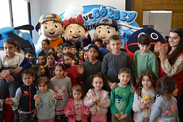 Hürkuş ve Gökbey Müzikali