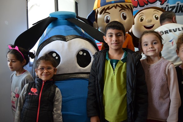 Hürkuş ve Gökbey Müzikali