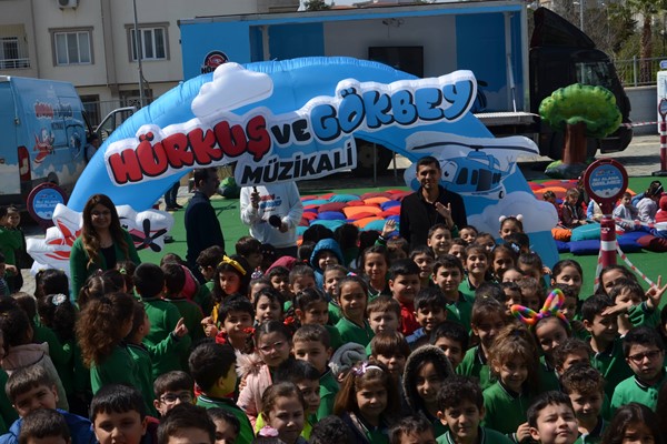 Hürkuş ve Gökbey Müzikali